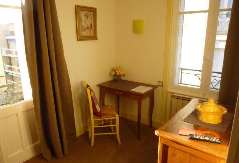 스탠다드 싱글 룸, California