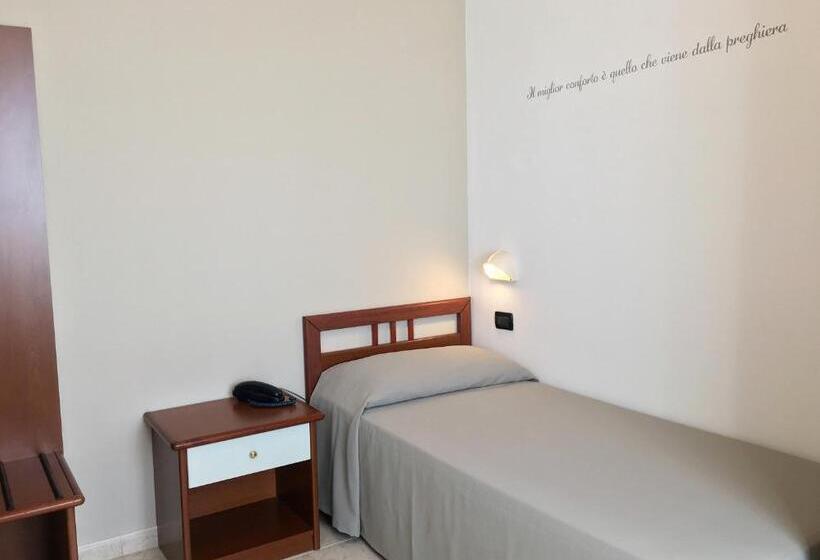 اتاق استاندارد یک نفره, Euro