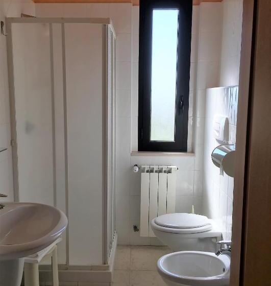 اتاق استاندارد چهار تخته, Euro