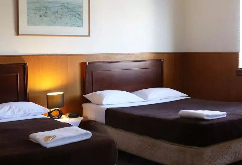 スタンダード４人部屋, Holiday Lodge