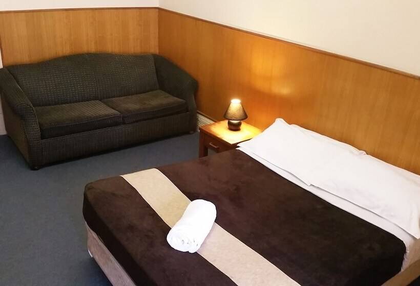 اتاق استاندارد, Holiday Lodge