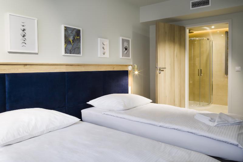 اتاق لوکس, Halo Toruń