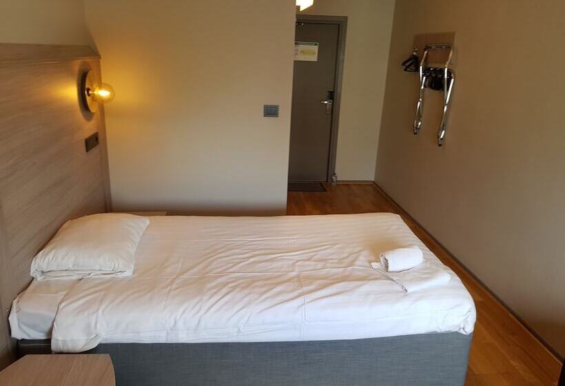 חדר סטנדרט יחיד, L Stinsen