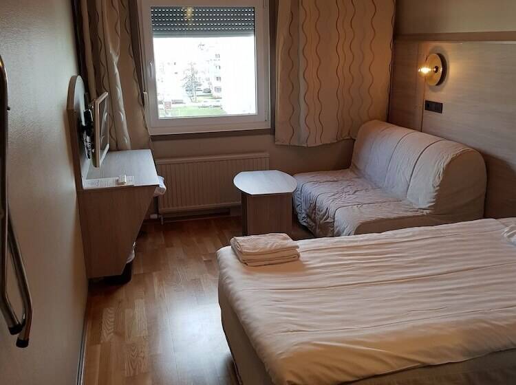 חדר סטנדרט יחיד, L Stinsen