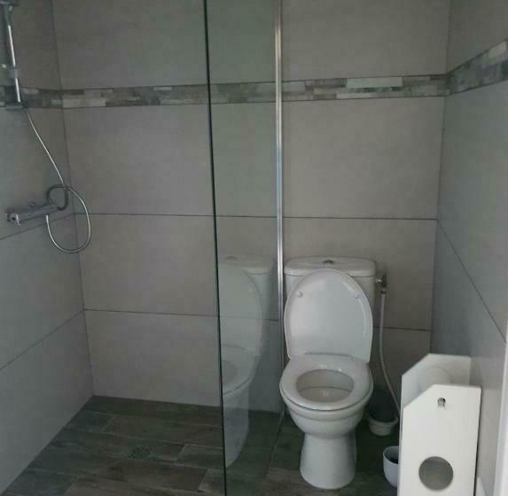 Номер Economy, Hôtel Restaurant Du Commerce