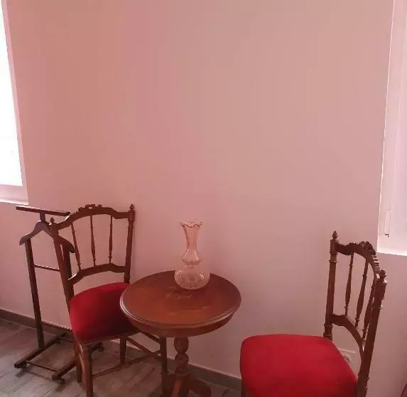 Deluxe-huone, Hôtel Restaurant Du Commerce