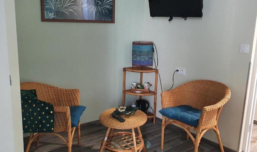 חדר דלוקס, Hôtel Restaurant Du Commerce