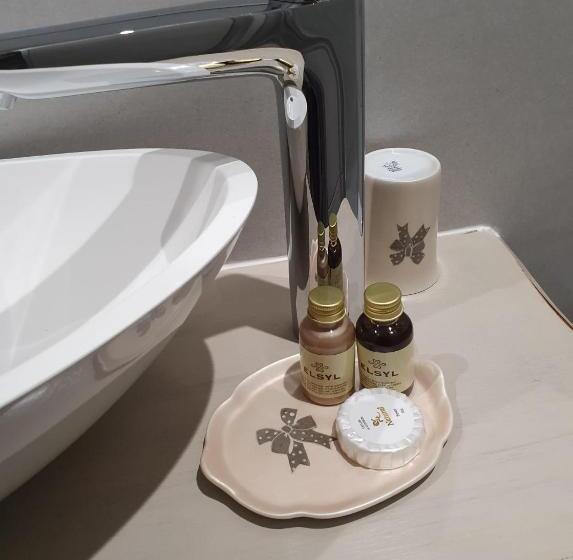 חדר דלוקס, Hôtel Restaurant Du Commerce