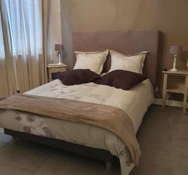 חדר דלוקס, Hôtel Restaurant Du Commerce