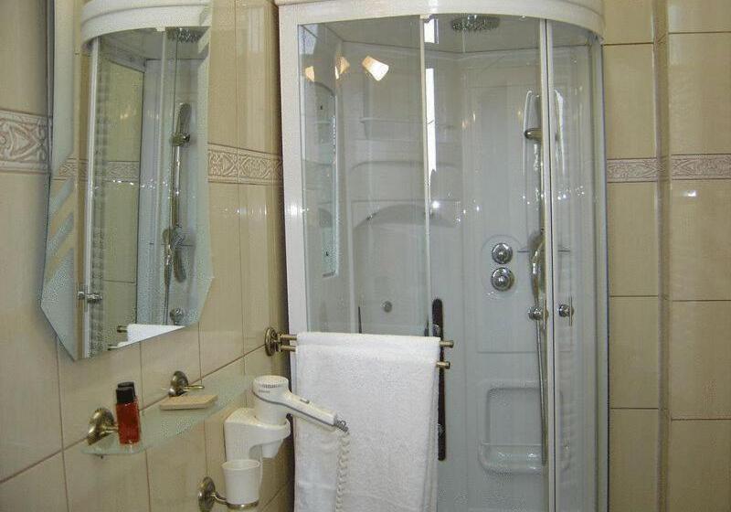 חדר סטנדרט, Maryo