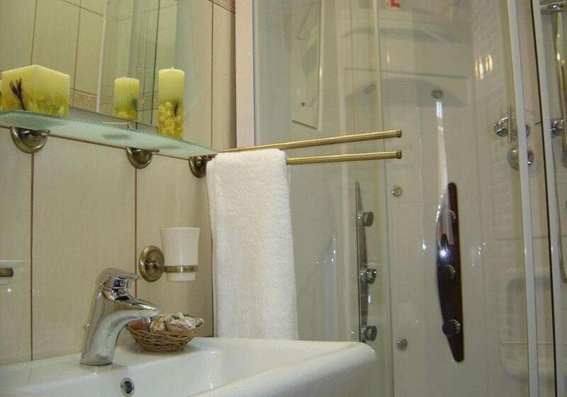 חדר סטנדרט, Maryo