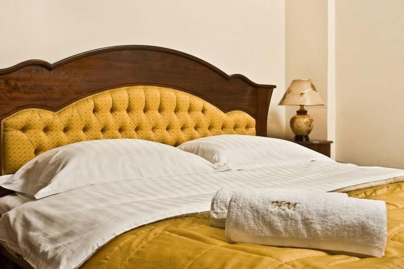 חדר סטנדרט, Maryo