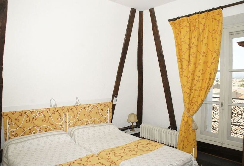 غرفة قياسية, Montsegur