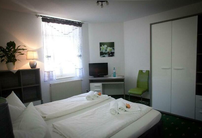 חדר סטנדרט יחיד, Ratskeller Thum