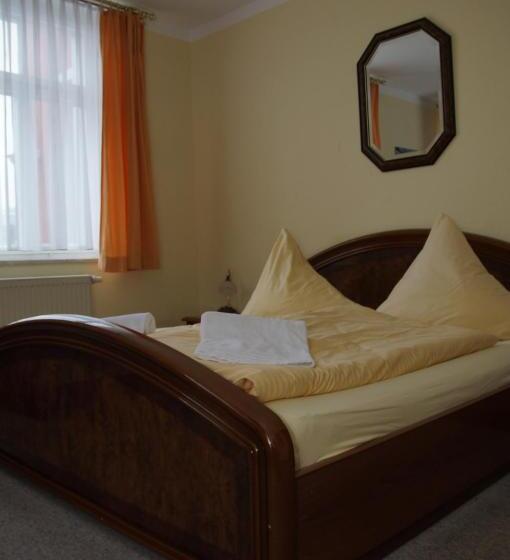 חדר סטנדרט, Ratskeller Thum