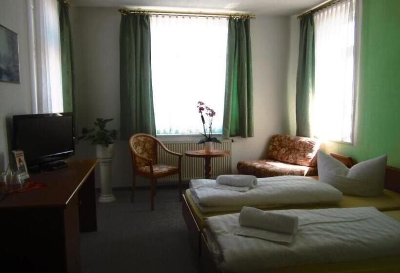 חדר סטנדרט, Ratskeller Thum