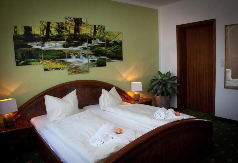 חדר סטנדרט, Ratskeller Thum