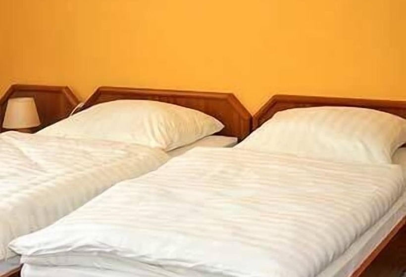 חדר סטנדרט, Ratskeller Thum