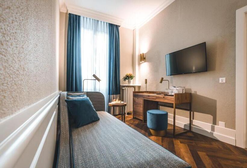 غرفة ديلوكس, Reine Victoria