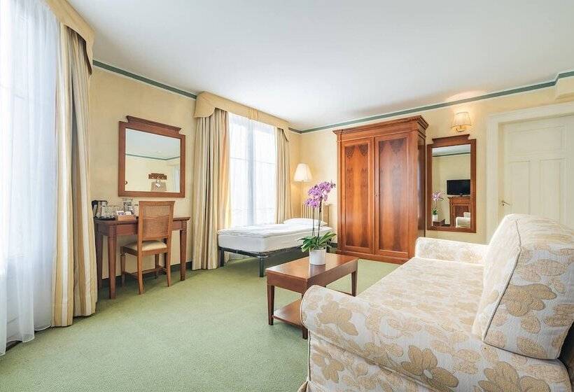 غرفة عائلية, Reine Victoria