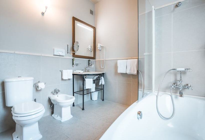 غرفة إقتصادية, Reine Victoria