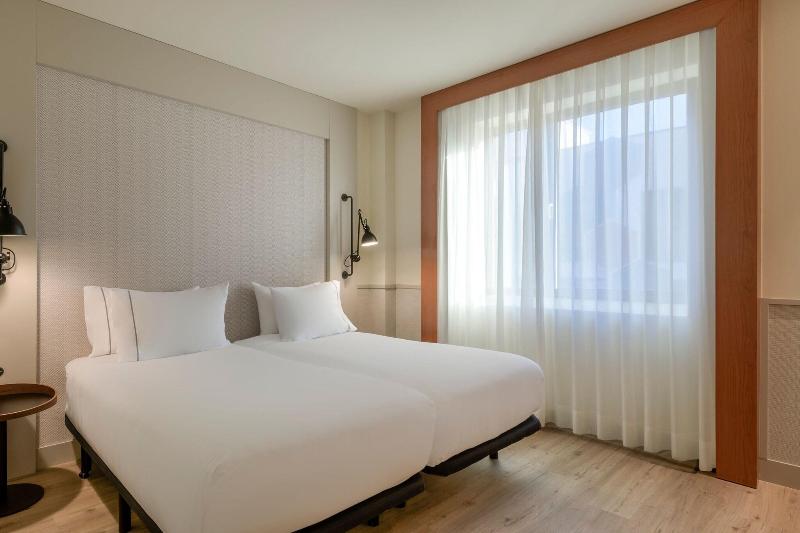 غرفة إقتصادية, Reine Victoria