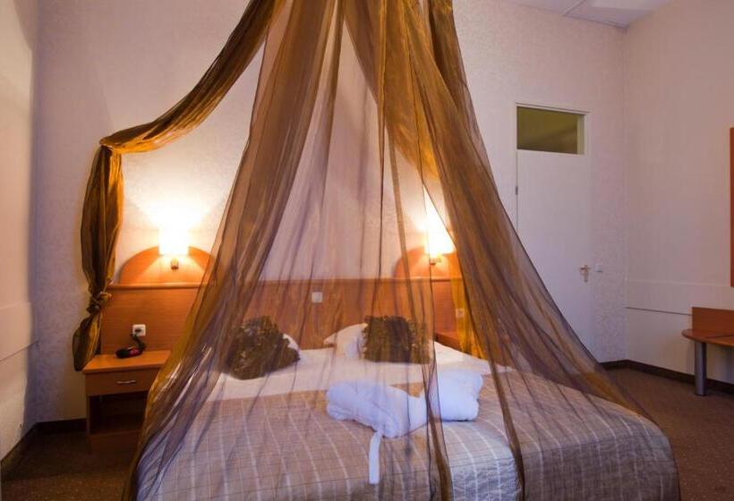 スイート, Restaurant La Sonnerie