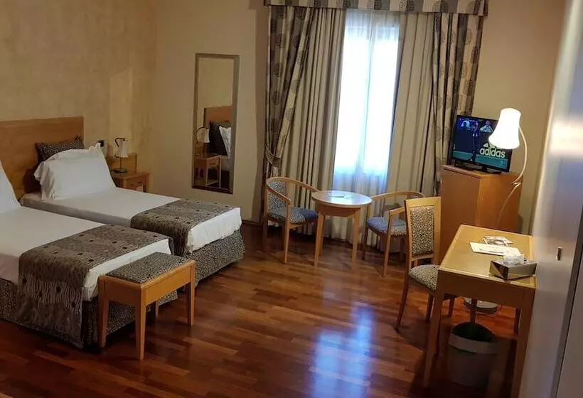 اتاق استاندارد, Riviera