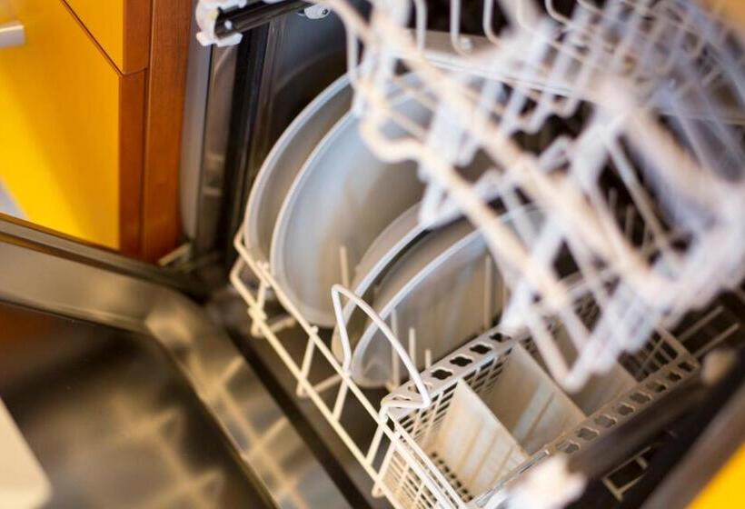 آپارتمان 2 خوابه با بالکن, Sheila