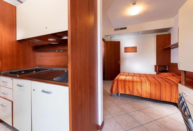 آپارتمان 2 خوابه با بالکن, Sheila