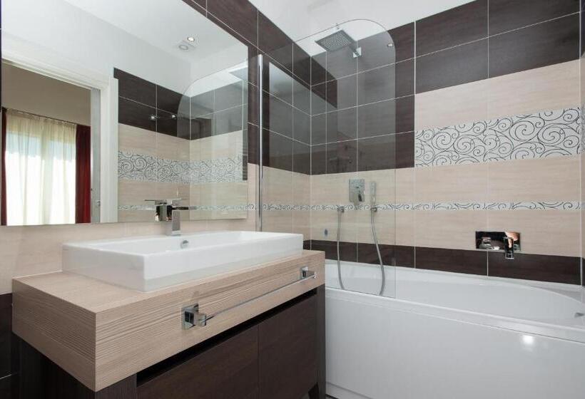 سوییت جونیور اجرایی, Sheila