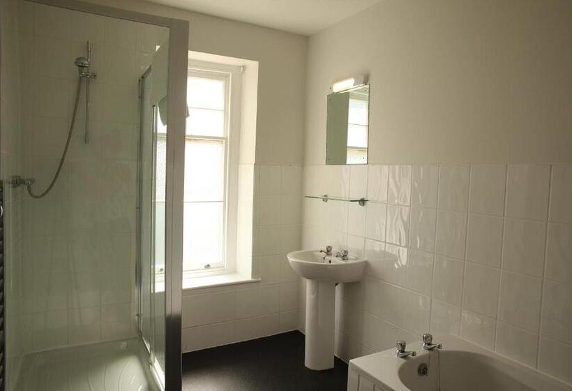 Familienzimmer, The Glengower