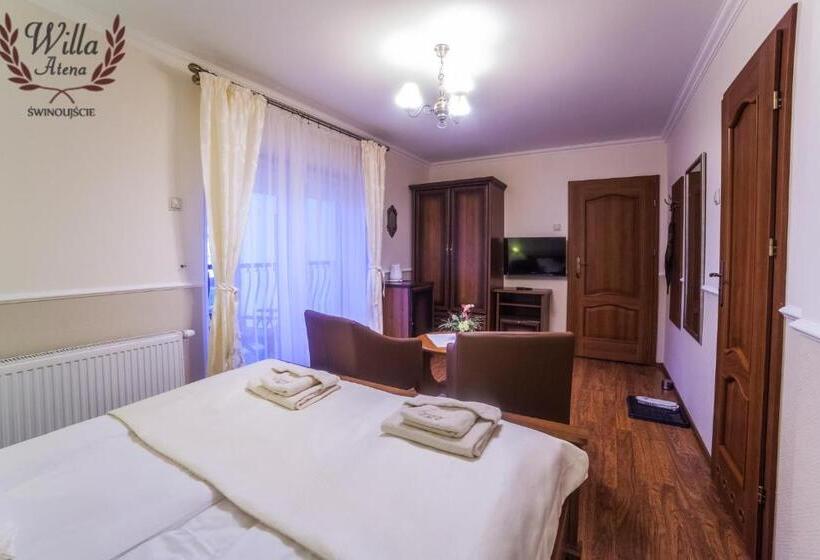 标准间, Willa Atena