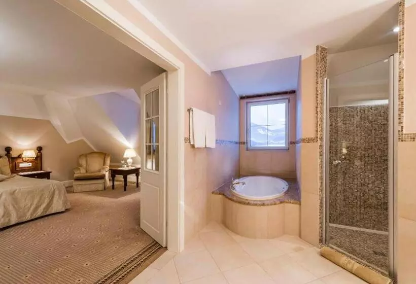 スイート, Majestic Hotel & Spa Resort