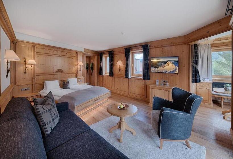 חדר סטנדרט לשלושה, Majestic Hotel & Spa Resort