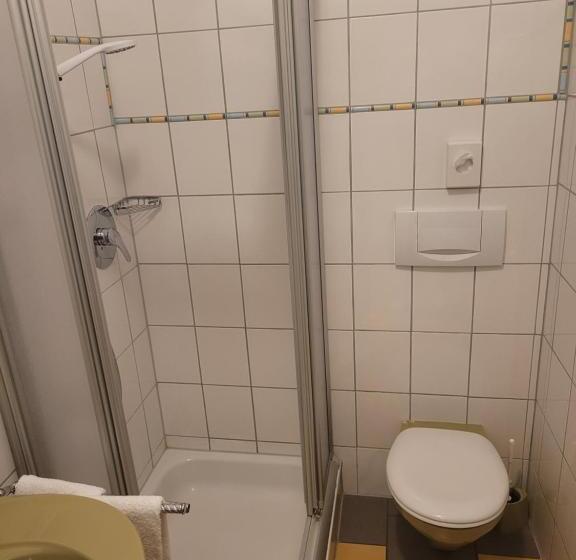 Quarto standard, Rossle