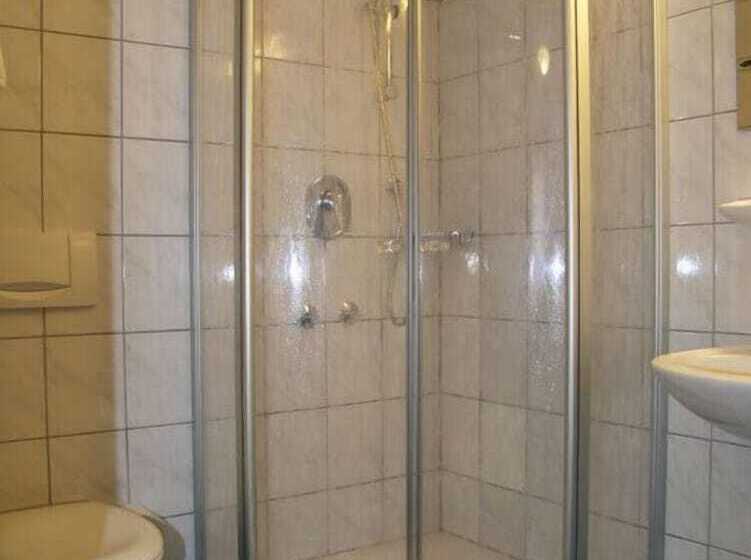 Quarto standard, Rossle