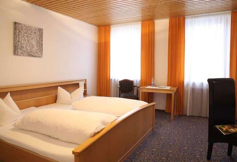 Quarto standard, Rossle