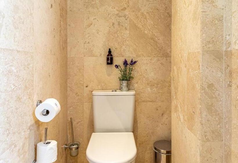 デラックスルーム, The Glen Boutique Hotel & Spa