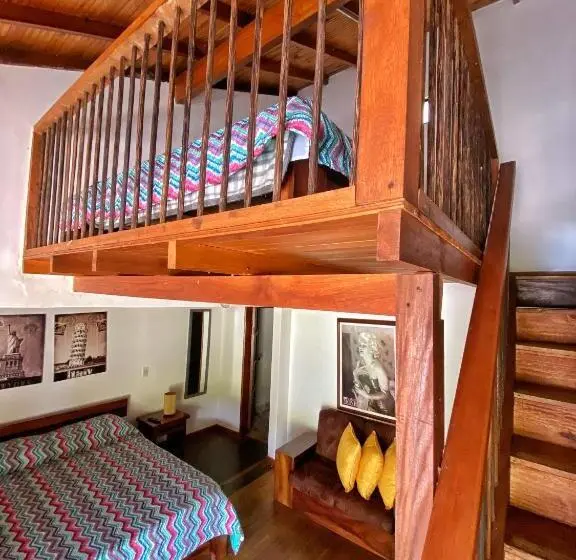 スタンダード４人部屋, Avalon Hotel Campestre
