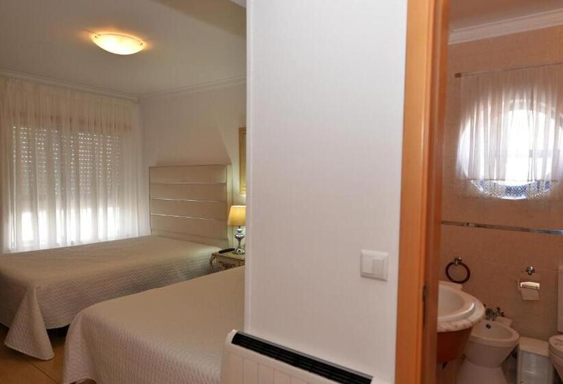 اتاق استاندارد, Apartamentos 7 Saias Centro