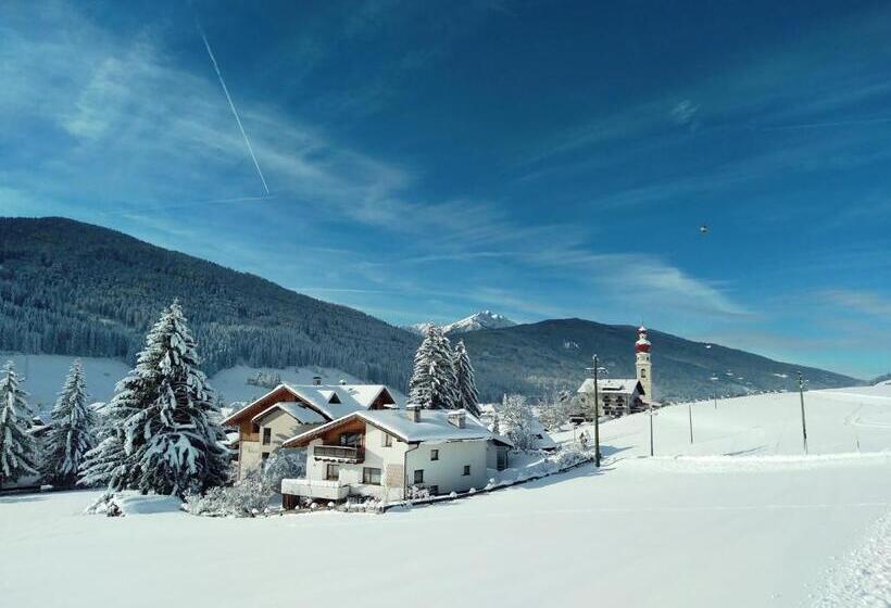 דירת חדר, Appartments Helvetia