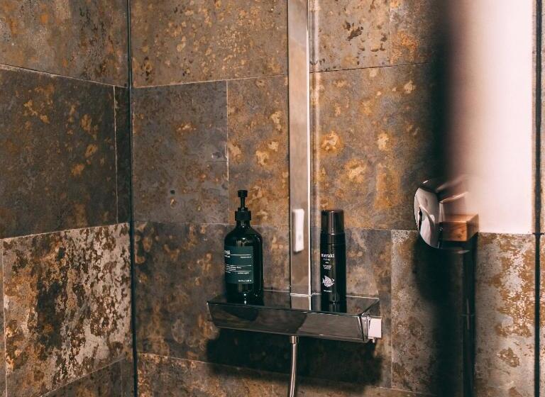 اتاق استاندارد, Gut Hügle Jugendzimmer