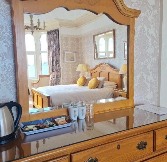 اتاق استاندارد با تخت بزرگ, Corriemar House