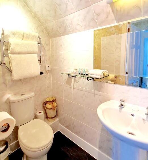 سوییت جونیور با چشمانداز دریا, Corriemar House