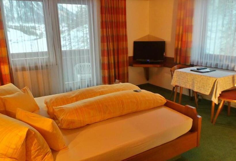 발코니 수피리어 룸, Garni Soldanella