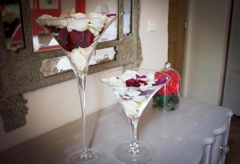 בית, 2 חדרי שינה, Gite Des Carmes And Spa