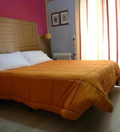 スタンダードルーム, Hostal Don Juan I