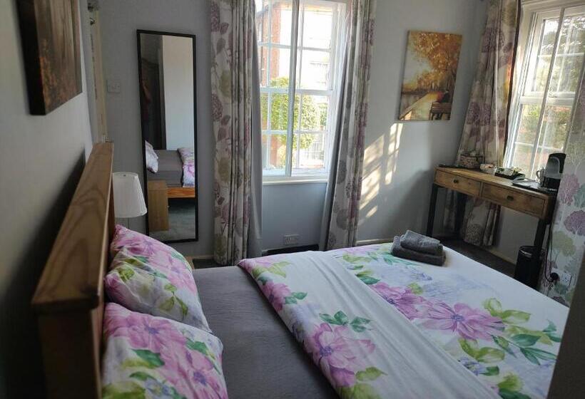 اتاق استاندارد, Reindeer Accomodation