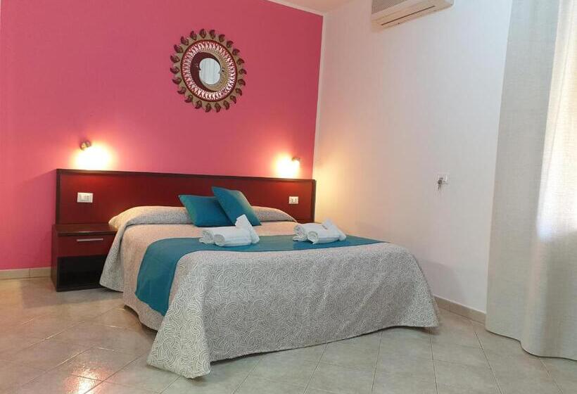 اتاق استاندارد اینتریور, Room And Breakfast Aloe